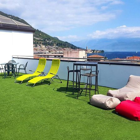 Lake Garda Hostel Salo Luaran gambar