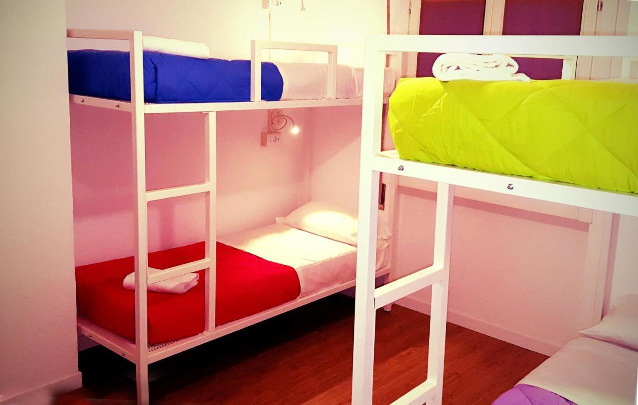 Lake Garda Hostel Salo Luaran gambar
