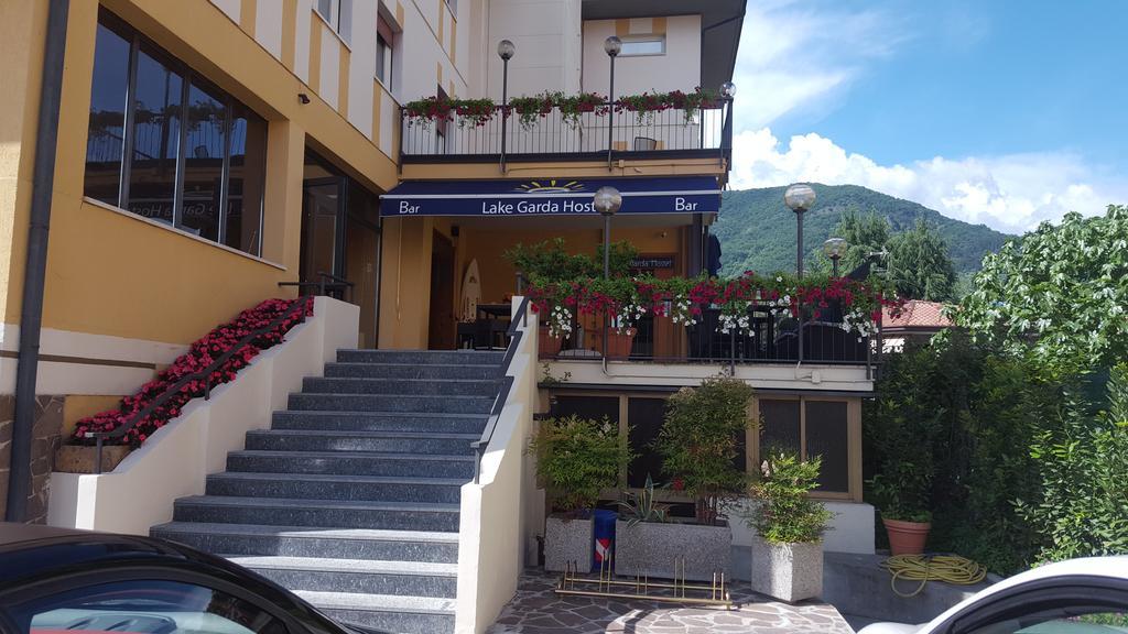 Lake Garda Hostel Salo Luaran gambar